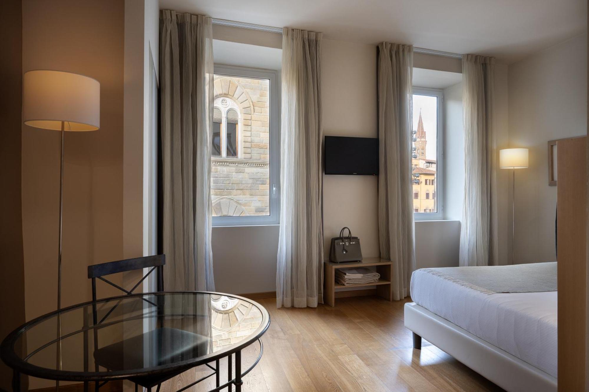 Relais Piazza Signoria Aparthotel Флоренция Екстериор снимка